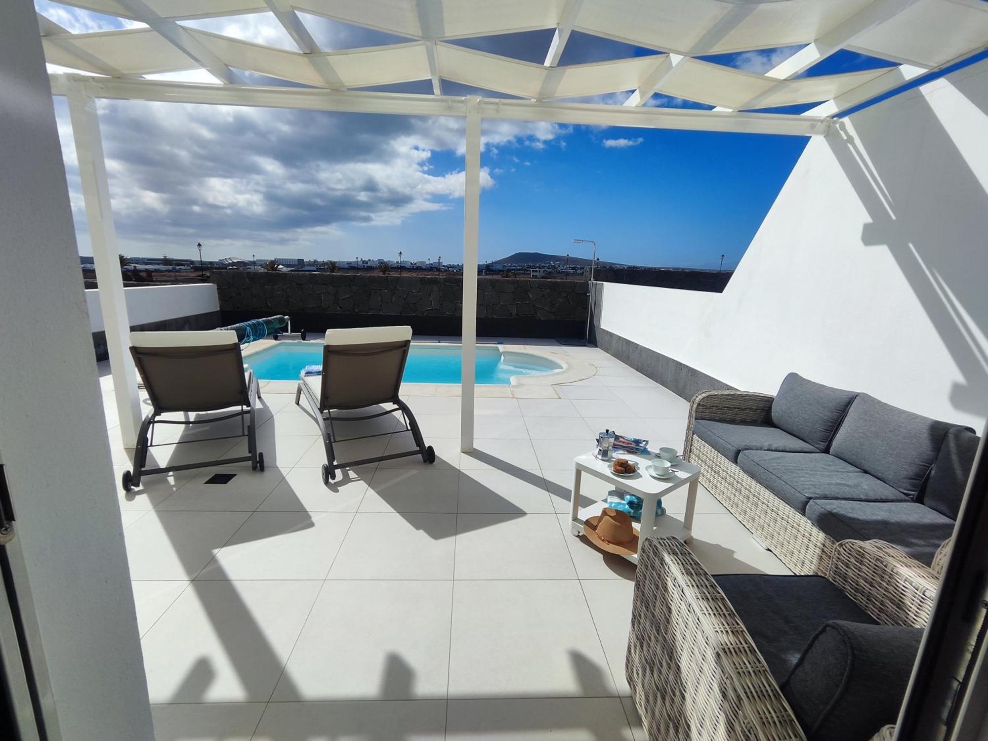 Villa Perla Blanca En Playa Blanca Exterior photo